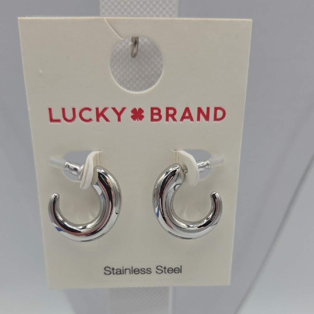 5 for $25! Lucky Brand Shiny Silver Tone Chunky Hoop Earrings